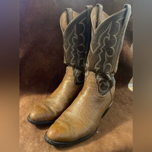 Vintage light Brown Tony Lama Leather Cowboy Boots